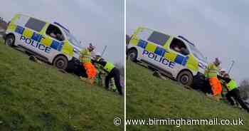 Solihull police officer becomes viral sensation as he thrusts hips while shifting stuck van - Birmingham Live