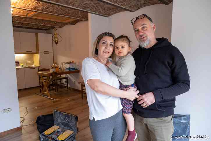 Koen en Ayse stellen bijhuisje in tuin open voor Oekraïense vluchtelingen: “We zullen hen met open armen ontvangen”