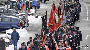 Holzkirchen: Große Anteilnahme und langer Trauerzug für Franz Xaver Festl - Merkur.de