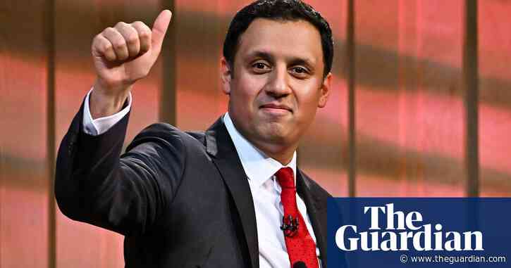 Scottish Labour leader pledges nearly £1bn to provide free care for older people