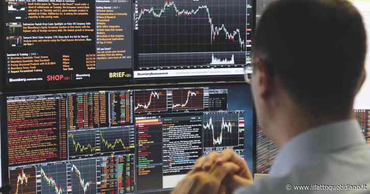 Guerra Russia-Ucraina, Jp Morgan: “Mosca verso collasso economico peggiore di quello del 1998”. Gas oltre i 204 euro, Piazza Affari giù del 6%. Titoli russi sospesi a Londra