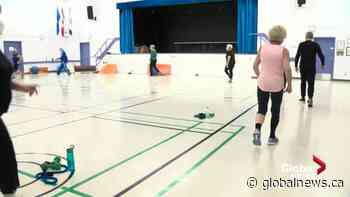 Edmonton seniors centre struggling to stay afloat - Global News