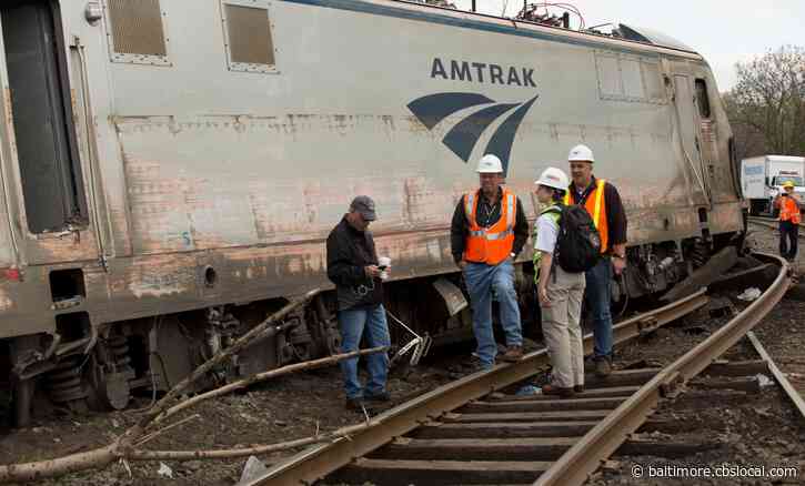 Amtrak Engineer Cleared In Trial Over Deadly 2015 Crash