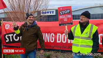 Dowty Propeller workers in Gloucester strike over pay - BBC.com