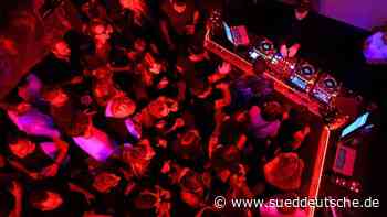 Spürbare Lockerungen vor allem im Gastgewerbe und bei Clubs - Süddeutsche Zeitung - SZ.de