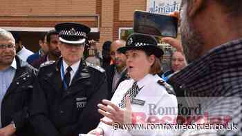 Met officer Lisa Butterfield on women's safety in Havering - Romford Recorder