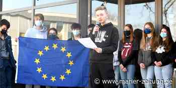 Der Wahnsinn des Krieges – Marler Schüler zeigen Solidarität mit Ukraine - Marler Zeitung