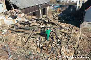 Er steht in den Trümmern seiner Träume - freiepresse.de