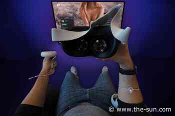 Sex tech company invents ‘Facebook VR masturbation pod’ for employees with 4K screens inside... - The US Sun