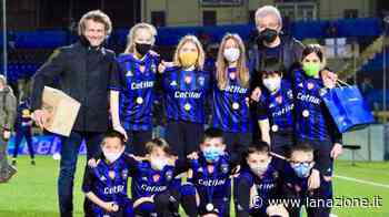 Pisa e Parma insieme con Cetilar per beneficenza: all'asta le maglie di Buffon e Gucher - LA NAZIONE