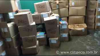 Chuva invade escola em Cotia durante reunião de professores e molha materiais; veja vídeo - Cotia e Cia