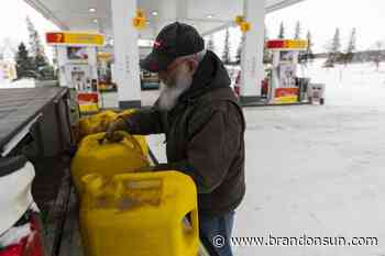 Locals react to gas prices in Brandon - The Brandon Sun