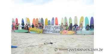 CARNASURF: 3ª edição do evento na Praia do Porto, em Imbituba, conta com folia ecológica e protestos contra poluição - Portal AHora