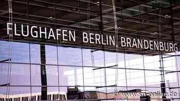 Technische Probleme: Zwei US-Tarnkappenjets müssen auf Flughafen BER landen