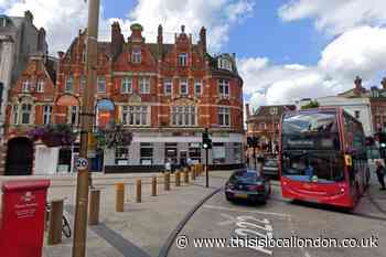 Bromley: Last chance to apply for Queen’s Platinum party grant