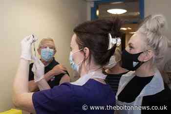 Bolton spots offering vaccinations in the next week - The Bolton News