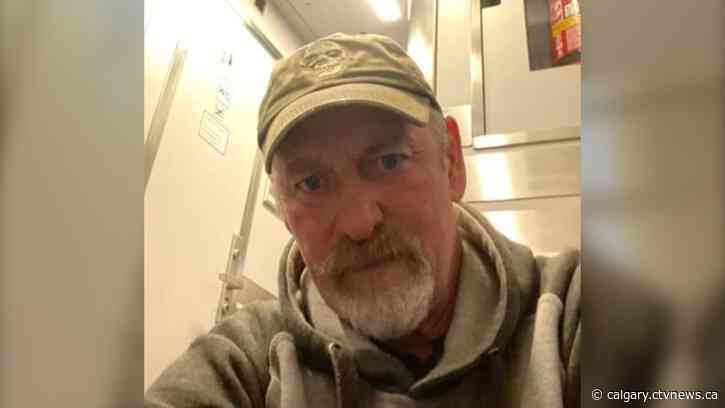 Calgary man travels to Ukrainian conflict zone to help 'in whatever way' he can