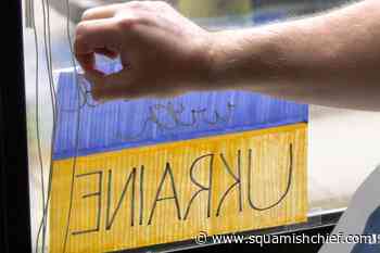 B.C. man ordered to take down Ukrainian flag from his Richmond condo window - Squamish Chief