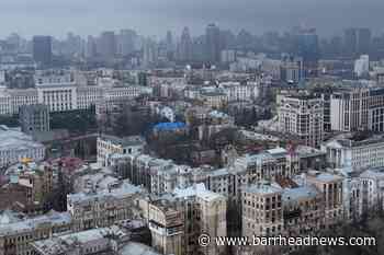 'Living nightmare': British couple stuck in Kyiv with newborn surrogate twins - Barrhead News