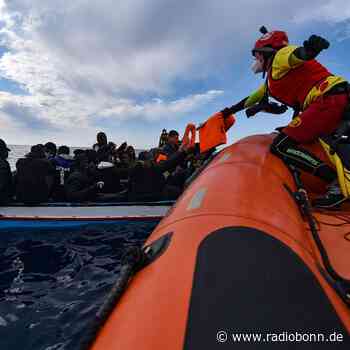 Mehr als 100 Menschen im Mittelmeer gerettet - Radio Bonn / Rhein-Sieg - radiobonn.de