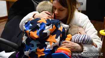 In fuga dalla guerra con rotta Siena Il ruscello umano presto sarà fiume - LA NAZIONE