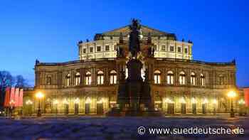 Musik - Dresden - "Aida"-Premiere mit Solidaritätsadresse an die Ukraine - Kultur - SZ.de - Süddeutsche Zeitung - SZ.de