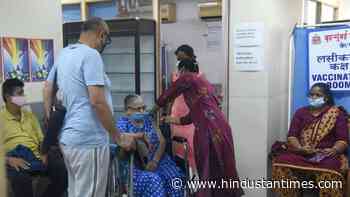 With Omicron replacing Delta, it’s a good time to open up city: Experts - Hindustan Times