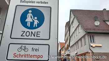 Regelung in Calw bleibt - Radler dürfen durch Lederstraße fahren - Schwarzwälder Bote