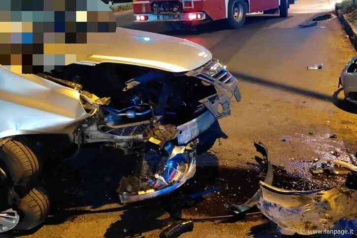 Incidente mortale con 3 vittime fra Capua e Santa Maria sull’A1 per vettura contromano - Fanpage.it