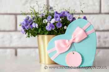 Mother's Day gift ideas from Lakeland including KitchenAid and Joseph Joseph items