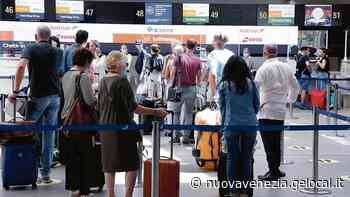 Marco Polo di Venezia: «Stagione turistica alle porte, c'è bisogno di 300 persone all'aeroporto» - La Nuova Venezia