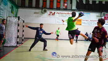 Pallamano Putignano - Joker Uisp'80: prima vittoria del 2022 - Putignano Informatissimo