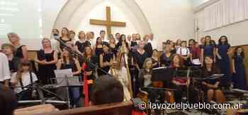 Ensayos del Coro de la Iglesia Reformada - La Voz del Pueblo - La Voz del Pueblo