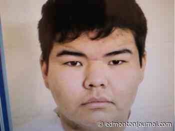 Fort Smith RCMP seeking potentially armed youth after assault, theft in town near Alberta border