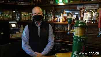 Last call for now at Whispers, a beloved Ottawa pub of many first meets - CBC.ca