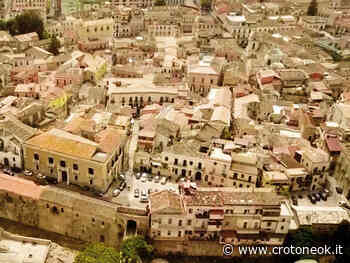 "Respirare il centro", alla scoperta dei luoghi di Crotone - CrotoneOK.it