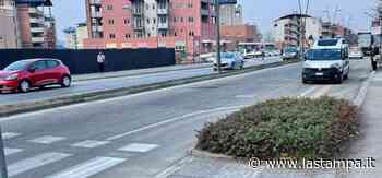 Marito e moglie investiti sulle strisce in corso Europa ad Alba - La Stampa