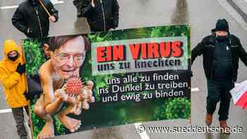 Demonstrationen - Ansbach - Tausende Menschen demonstrieren gegen Corona-Maßnahmen - Bayern - SZ.de - Süddeutsche Zeitung - SZ.de