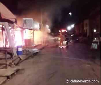 Incêndio atinge parte da Ceasa de Timon e destrói barracas - Cidade Verde
