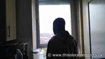 Croydon dad fears for disabled daughter's health in mouldy home