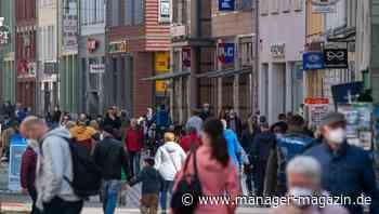 Rohstoff-Preissprünge schüren bei Anlegern Rezessionsangst, Diskussion um Verbot russischer Energie-Importe