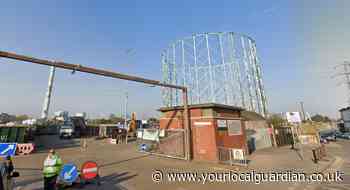 Croydon tip reopens after Storm Eunice forces closure