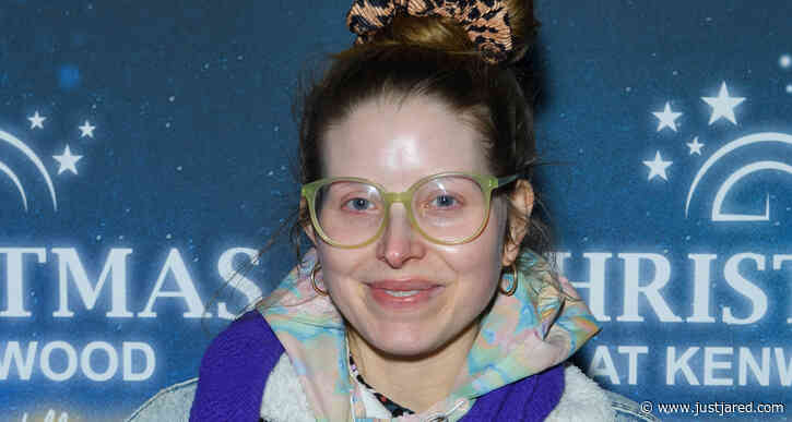 Harry Potter's Jessie Cave Hospitalized with COVID-19 Amid Fourth Pregnancy
