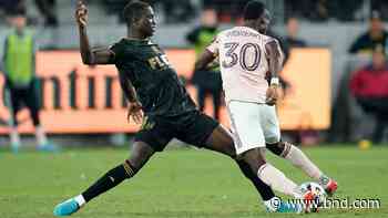 Fall scores for LAFC in 1-1 tie with Timbers - Belleville News-Democrat