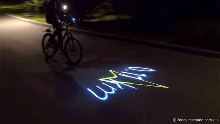 Laser-Projected GPS Directions Should Be a Standard Feature on Every Bicycle