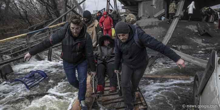 Russia Pummels Ukrainian Civilian Targets Ahead of Talks - The Wall Street Journal