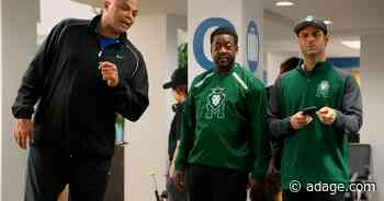 Dick’s Sporting Goods first e-commerce push stars Charles Barkley