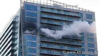 Großbrand im Osten Londons unter Kontrolle - eingeschlossene Frau gerettet