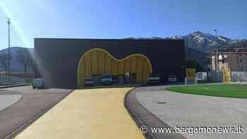 Clusone, il centro vaccinale chiude in anticipo per fare posto… all’Atalanta - BergamoNews.it