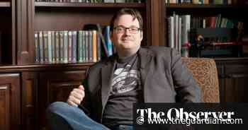 Fantasy fans crowdfund record £17m for author Brandon Sanderson's new novels - The Guardian